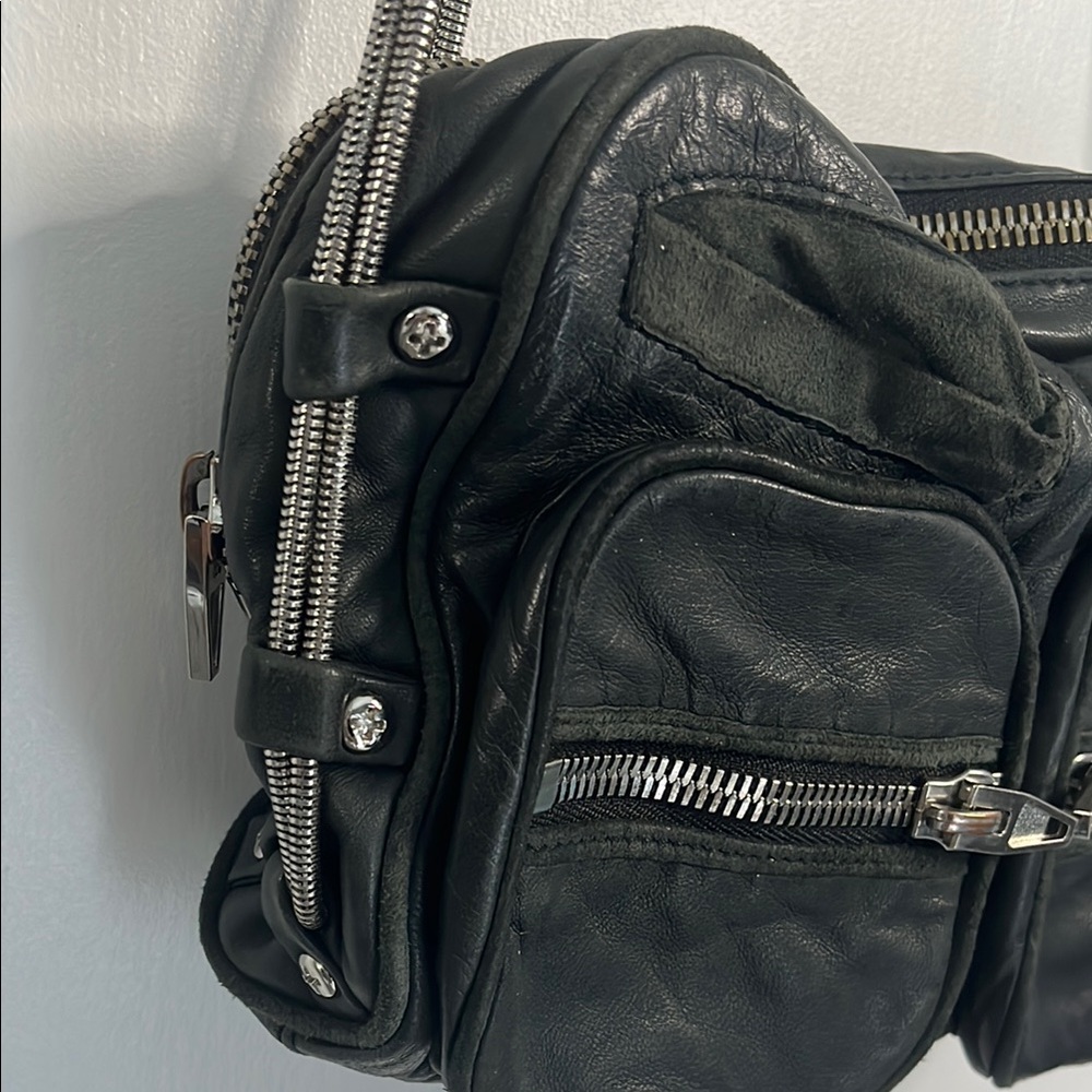 alexanderwang 30125M014001 関税送料込 Alexander Wang Black Crossbody Bag With Silver Straps